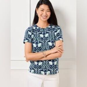 Talbots The Talbots Tee navy green & white floral shirt sleeve t-shirt, large.